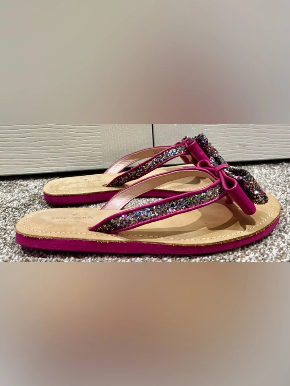 Kate Spade New York Icarda Pink Glitter Bow Slip On Flip Flops Sandal Size 7